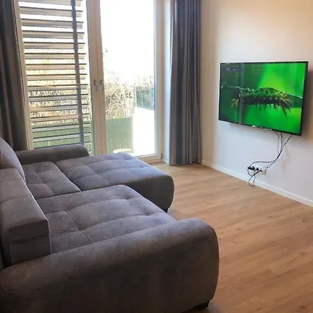 Apartment Brand New & Modern Luxury Designer 5, 6 And 45 *